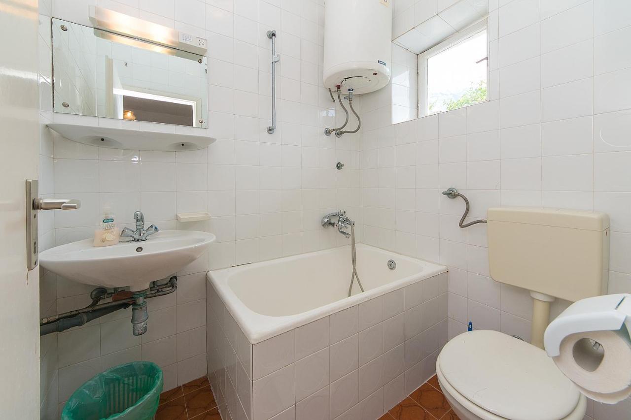 Apartments With A Parking Space Baska Voda, Makarska - 6773 ภายนอก รูปภาพ