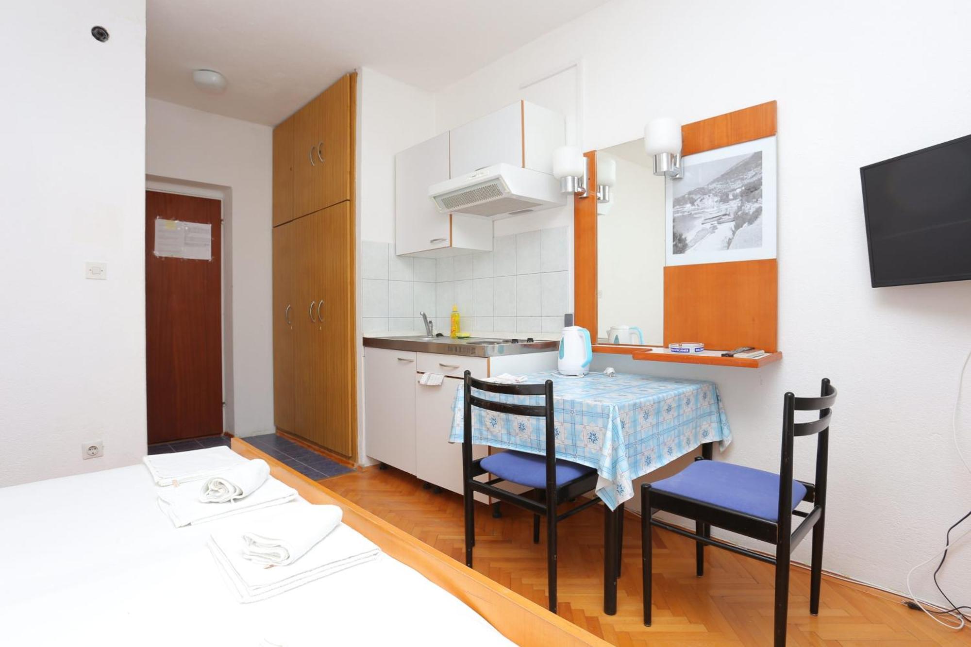 Apartments With A Parking Space Baska Voda, Makarska - 6773 ภายนอก รูปภาพ